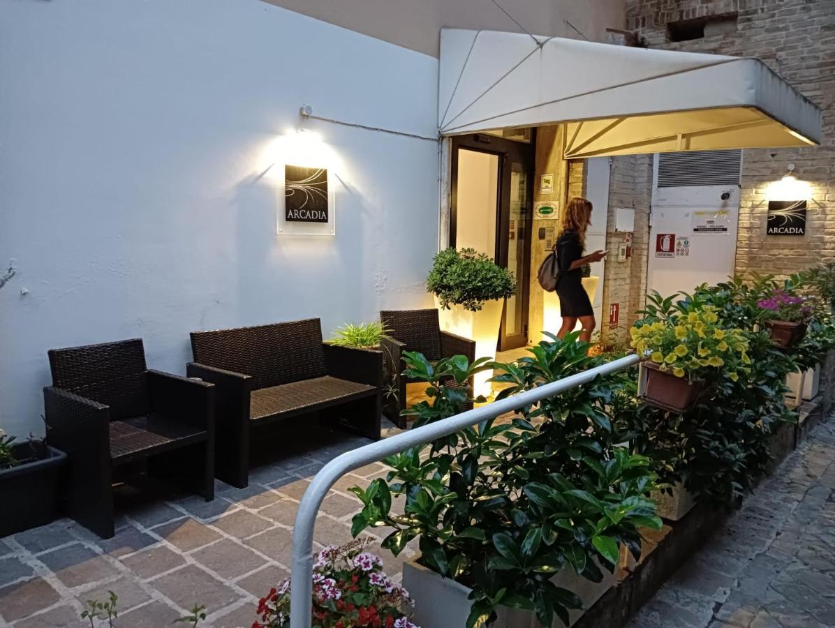 Hotel Arcadia Macerata Exterior photo