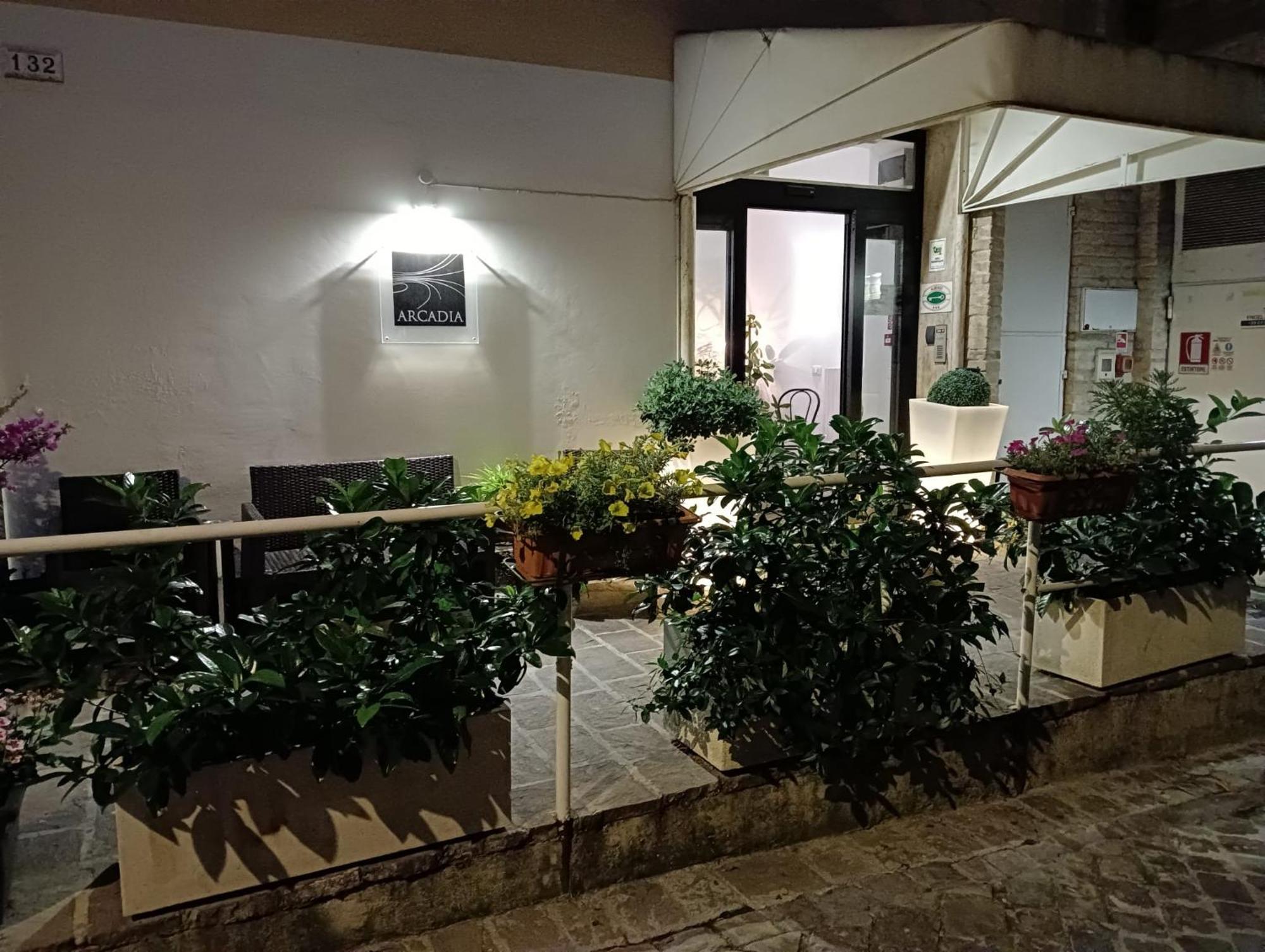 Hotel Arcadia Macerata Exterior photo